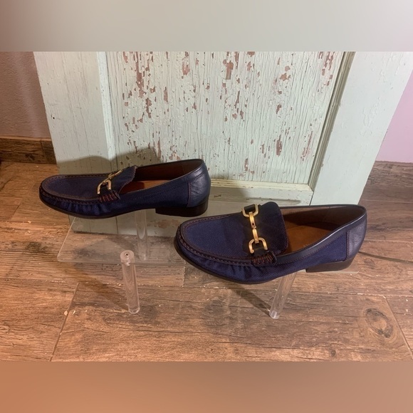 Men’s Donald Pliner Navy Blue Loafer size 9 w gold chain embellishment main image 5